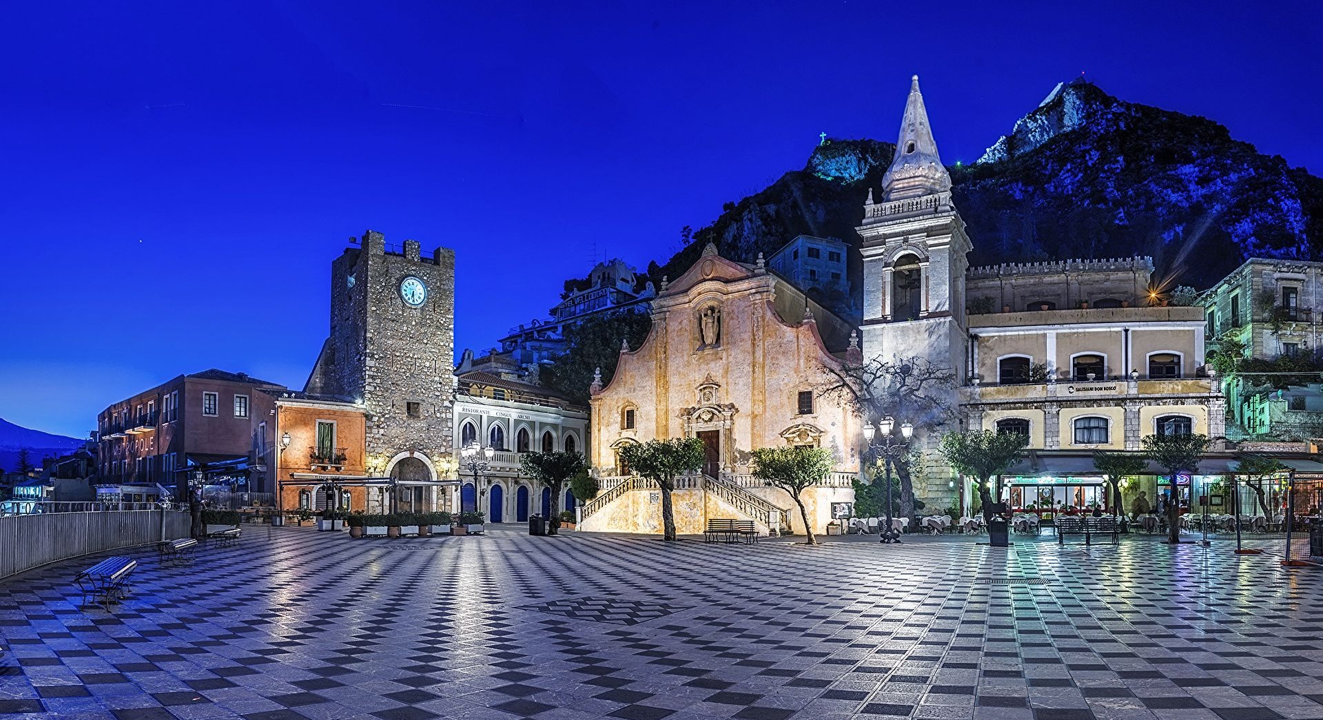 Visita a Taormina